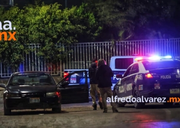 MATAN A HOMBRE A BORDO DE SU AUTO