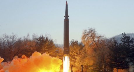Norcorea falla en lanzamiento de misil balístico