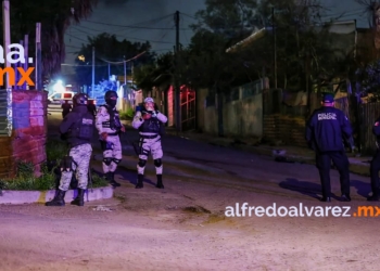 BALEAN A MUJER EN EL REACOMODO