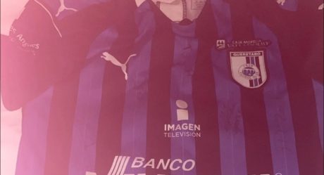 Niño salva a aficionada; le regala jersey autografiado para salir de estadio