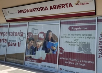 PREPARATORIA ABIERTA UNA OPCIóN FLEXIBLE PARA CONTINUAR CON ESTUDIOS EN BC