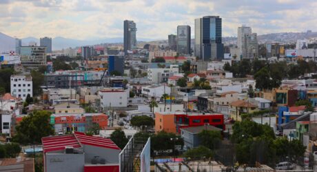 Vientos intensos y lluvias para Tijuana