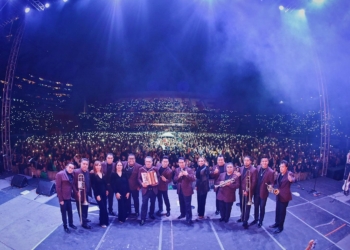 TIJUANA GOZA CON LOS ÁNGELES AZULES EN EL CALIENTE