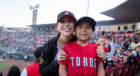 Marina del Pilar asiste a arranque oficial de la Liga Mexicana de Beisbol