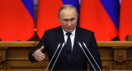 Putin amenaza con ataque nuclear a cualquier país que interfiera