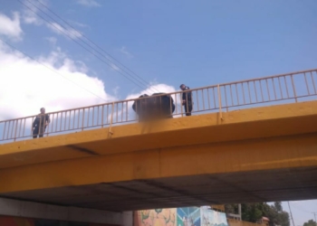 POLICíAS DE CAJEME EVITAN QUE SUJETO SE QUITE LA VIDA