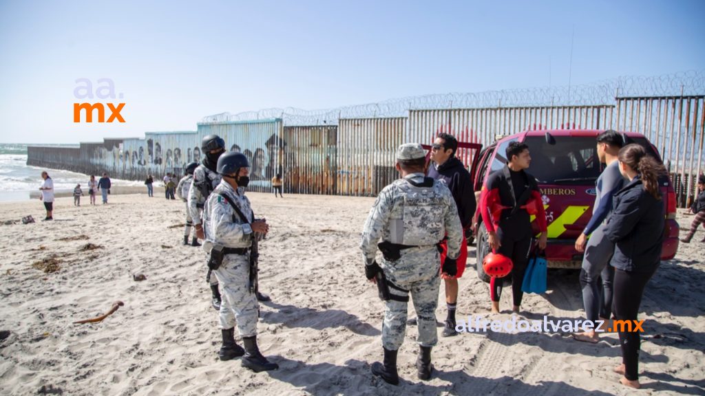 DOS MIGRANTES INTENTARON CRUZAR POR PLAYAS DE TIJUANA