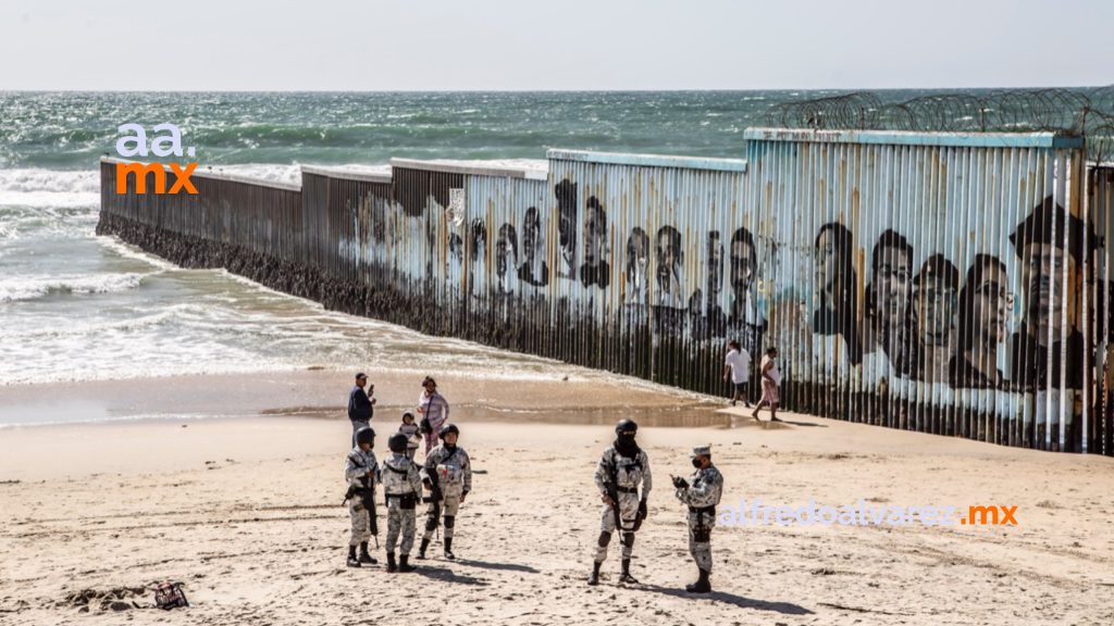 Dos-migrantes-intentaron-cruzar-por-Playas-de-Tijuana