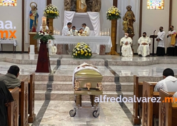 DAN úLTIMO ADIóS A SACERDOTE ASESINADO EN TECATE