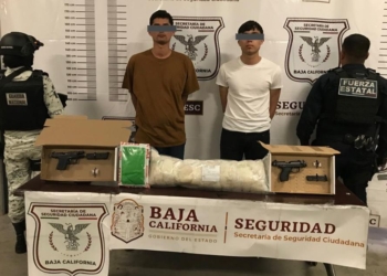 DETIENEN A JóVENES CON DROGA Y ARMAS EN TIJUANA