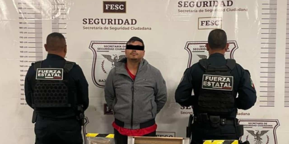 HOMBRE FUE DETENIDO CON UN ARMA Y UN KILO DE FENTANILO