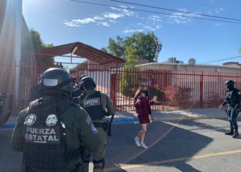 REALIZAN SIMULACRO DE TIROTEO EN SECUNDARIA DE BC