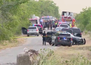 22 MEXICANOS ENTRE LOS 50 MUERTOS EN TEXAS