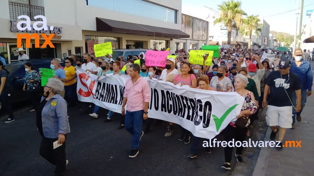 Marcha-Unión-de-Usuarios-por-el-agua-en-Hermosillo