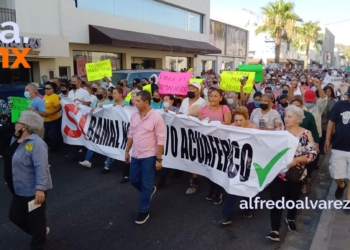 MARCHA UNIóN DE USUARIOS POR EL AGUA EN HERMOSILLO