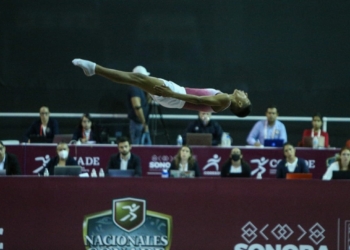 YAHEL GARCíA OBTIENE ORO EN GIMNASIA DE TRAMPOLíN