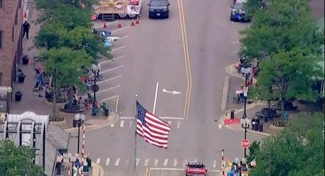 Seis muertos y 24 heridos tras tiroteo en Highland Park, Chicago