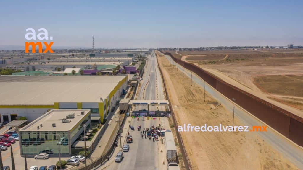 Bloqueo-la-aduana-afecta-hasta-7-mil-camiones-mercancias