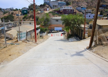 XXIV AYUNTAMIENTO INAUGURA OBRA DEL RAMO 33 EN PLAYAS DE TIJUANA