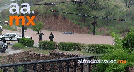 Azota tromba a Nogales y tormentas en buena parte de Sonora