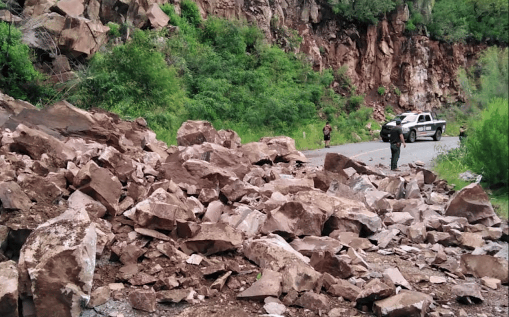 Dejan-lluvias-en-Sonora-daños,-comunidades-incomunicadas-y-un-niño-fallecido