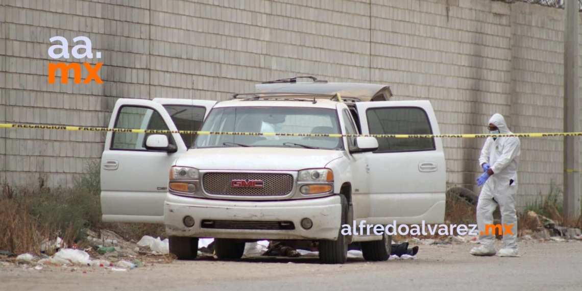 ABANDONAN CAMIONETA DENALI CON VARIOS CADáVERES