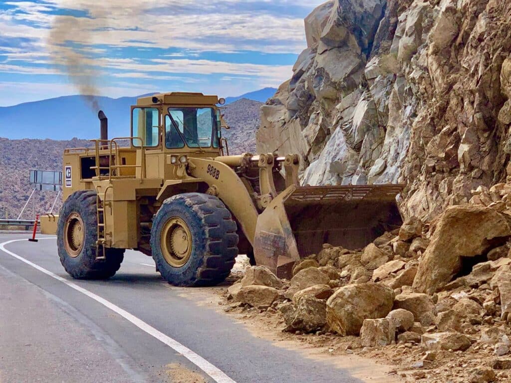 FIARUM-atiende-afectaciones-autopista-Centinela-La Rumorosa