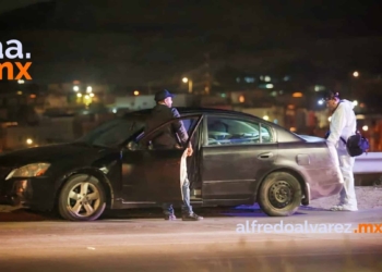 Hallan cadáveres de una pareja en el corredor 2000