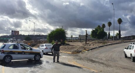 Inspectores agilizan circulación ante cierre de Terraplén del Puente Los Olivos