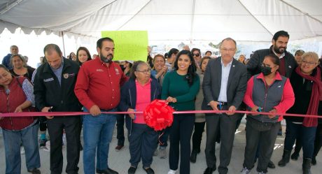 Montserrat Caballero entrega calle Mier y Terán en la colonia Horóscopo