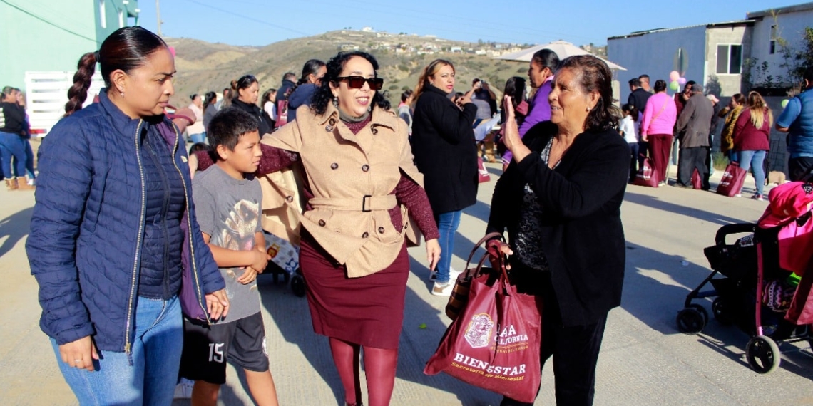 Rosarito destina un promedio de 2 mdp a vialidades en colonia Villa Marina