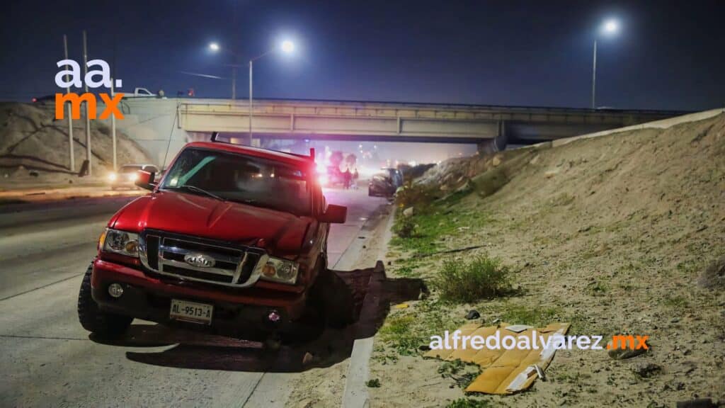 Conductor muere al caer con su auto desde el Puente O´Higgins