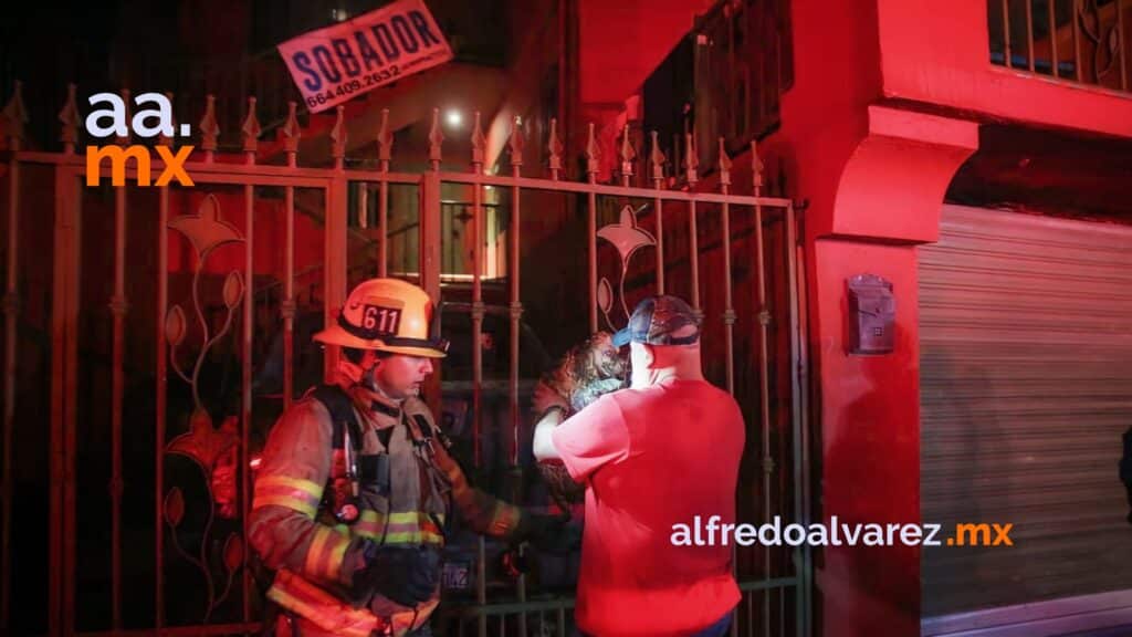 Incendio arrasa con casa club de motociclistas