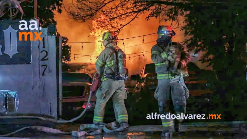 Incendio-arrasa-con-casa-club-motociclistas