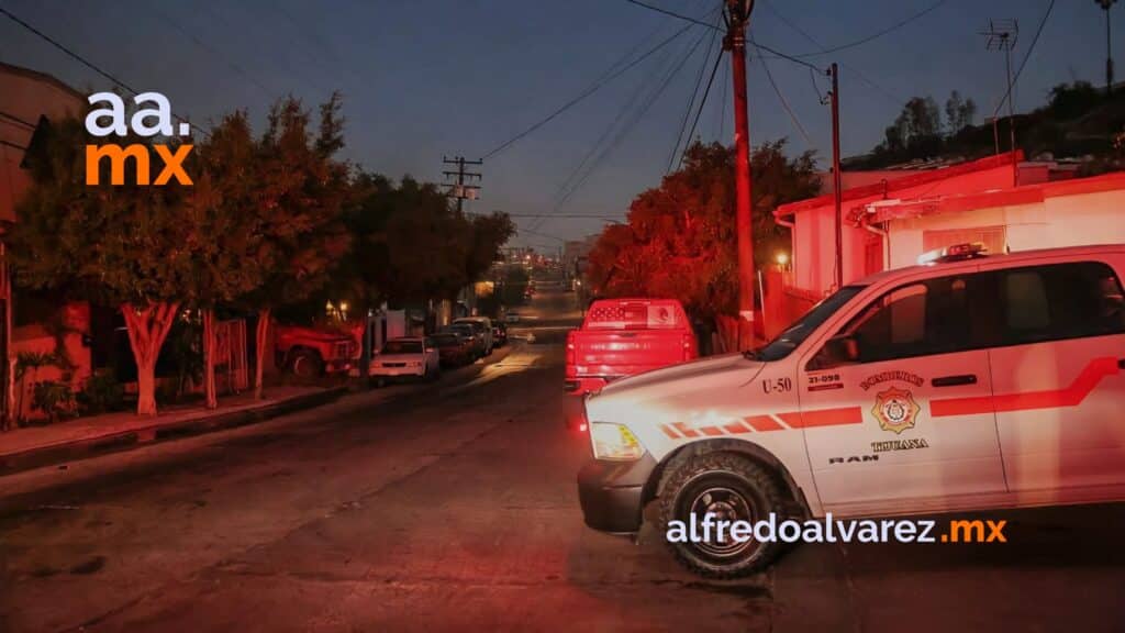 Incendio arrasa con casa club de motociclistas