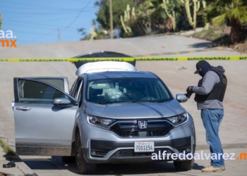 Atacan a balazos a un supervisor de la policía de Rosarito