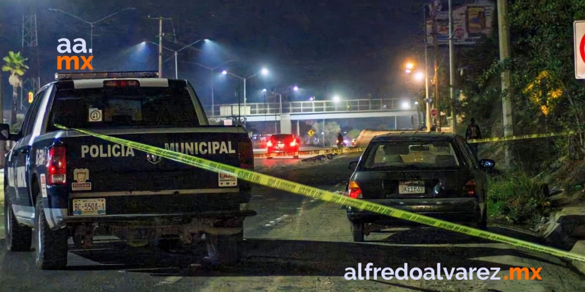 Localiza su auto robado con huesos en el asiento trasero