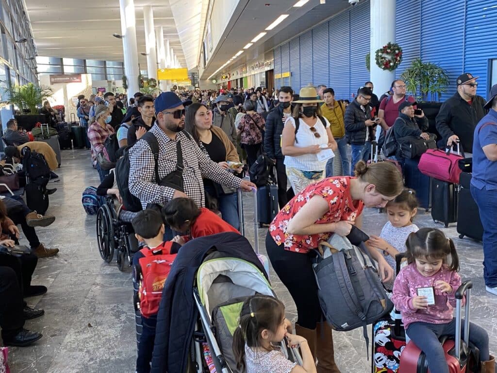 Mas-30-mil-personas-afectadas-cancelacion-vuelos-Tijuana