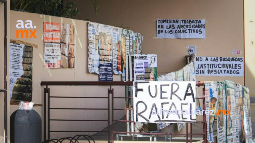 Colectivos-Busqueda-continuan-bloqueo-oficinas