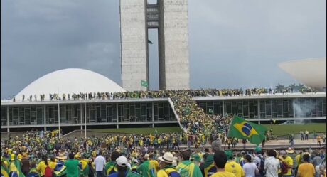 Seguidores del expresidente Bolsonaro asaltan Congreso Nacional de Brasil