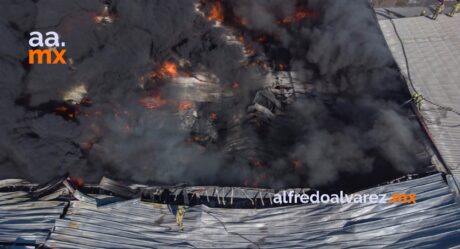 Se requieren más días para apagar el incendio en nave industrial de Otay