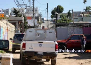 Asesinan a un hombre afuera de su casa