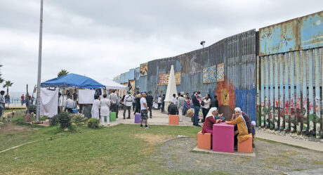 CBP busca renovar el muro en la zona del Parque de la Amistad