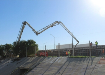 Ya inició el colado de trabes del Puente Los Olivos