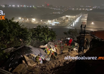 Lluvias colapsaron vivienda y dejaron bajo escombros a una adolescente