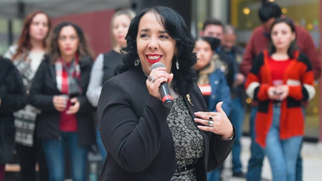 Alcaldesa-Rosarito-responde-directora-Bienestar