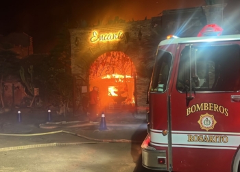 Incendio en restaurante Encanto de Rosarito tras falla eléctrica