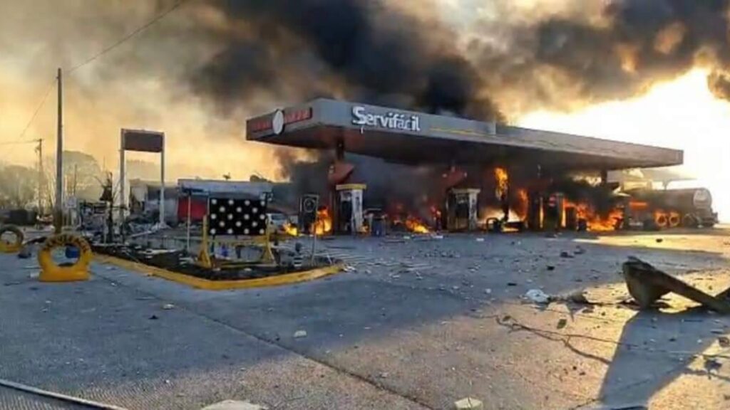 Explosion-una-pipa-gasolinera-Tula-deja-dos-muertos