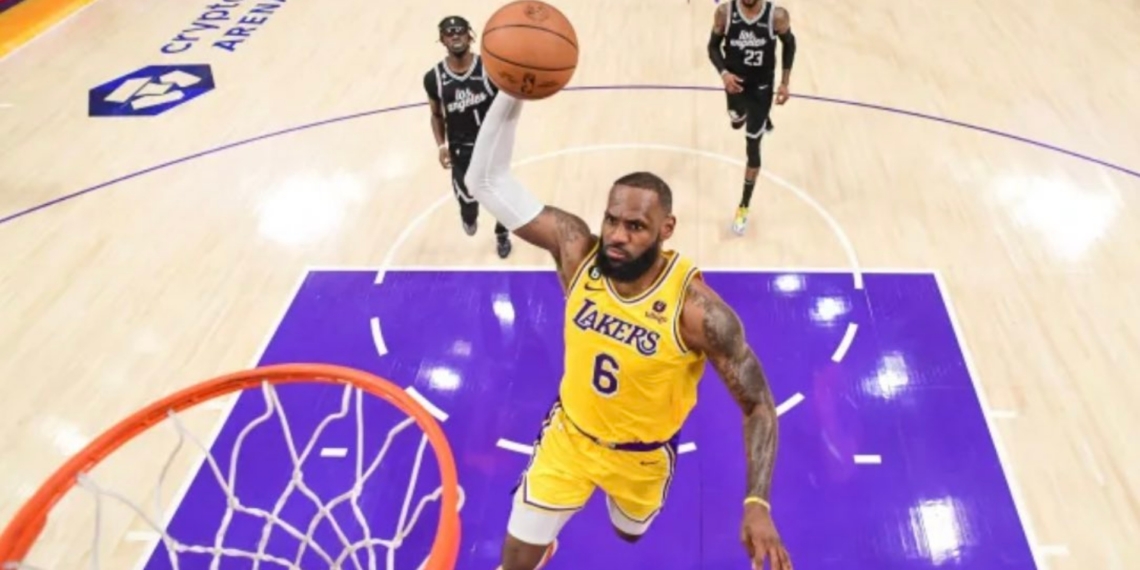 LeBron James es el máximo anotador de la historia en la NBA