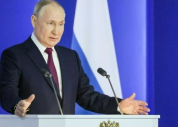 Putin se lanza contra occidente en discurso ante Asamblea Federal